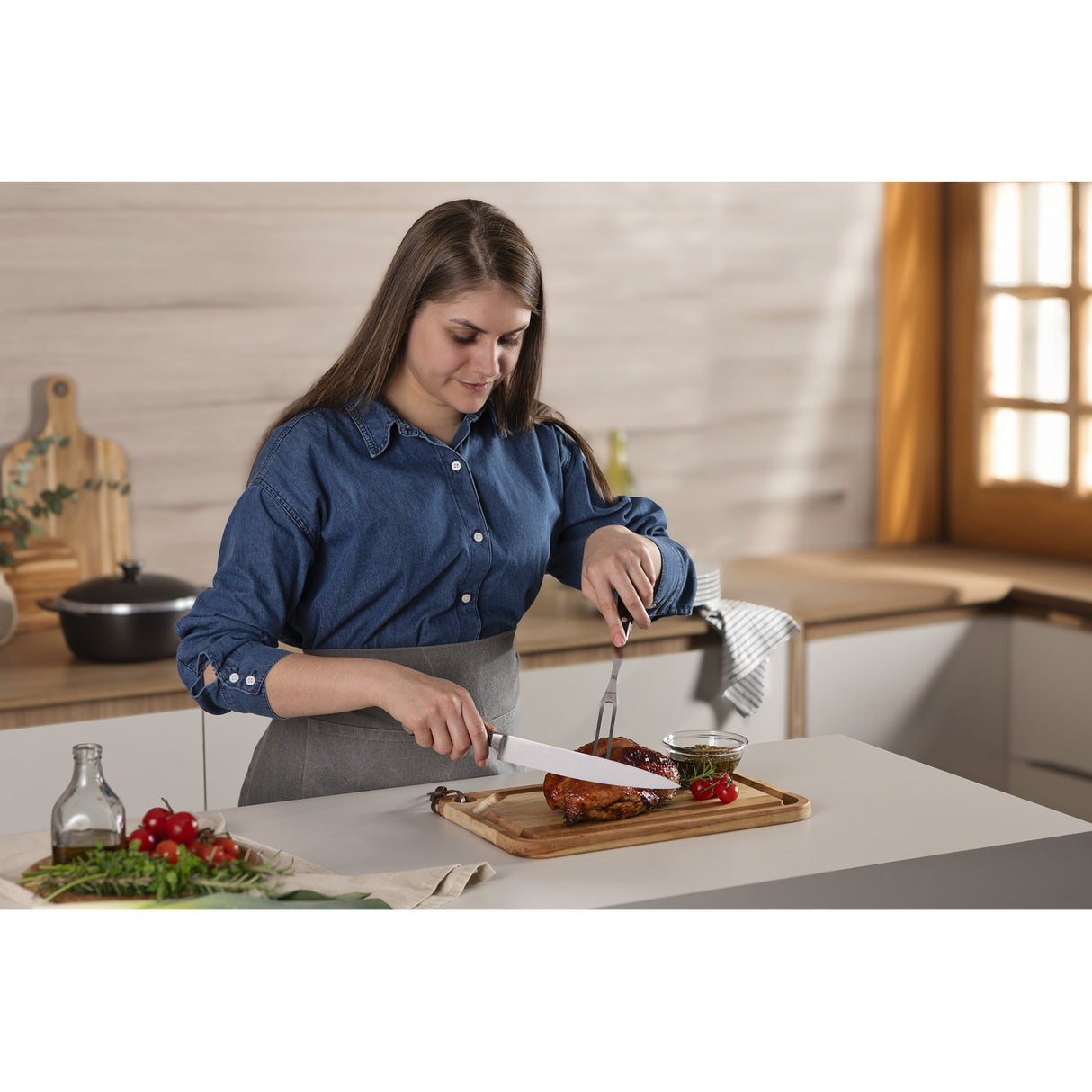 8 colių universalus peilis iš šimtmečio medienos