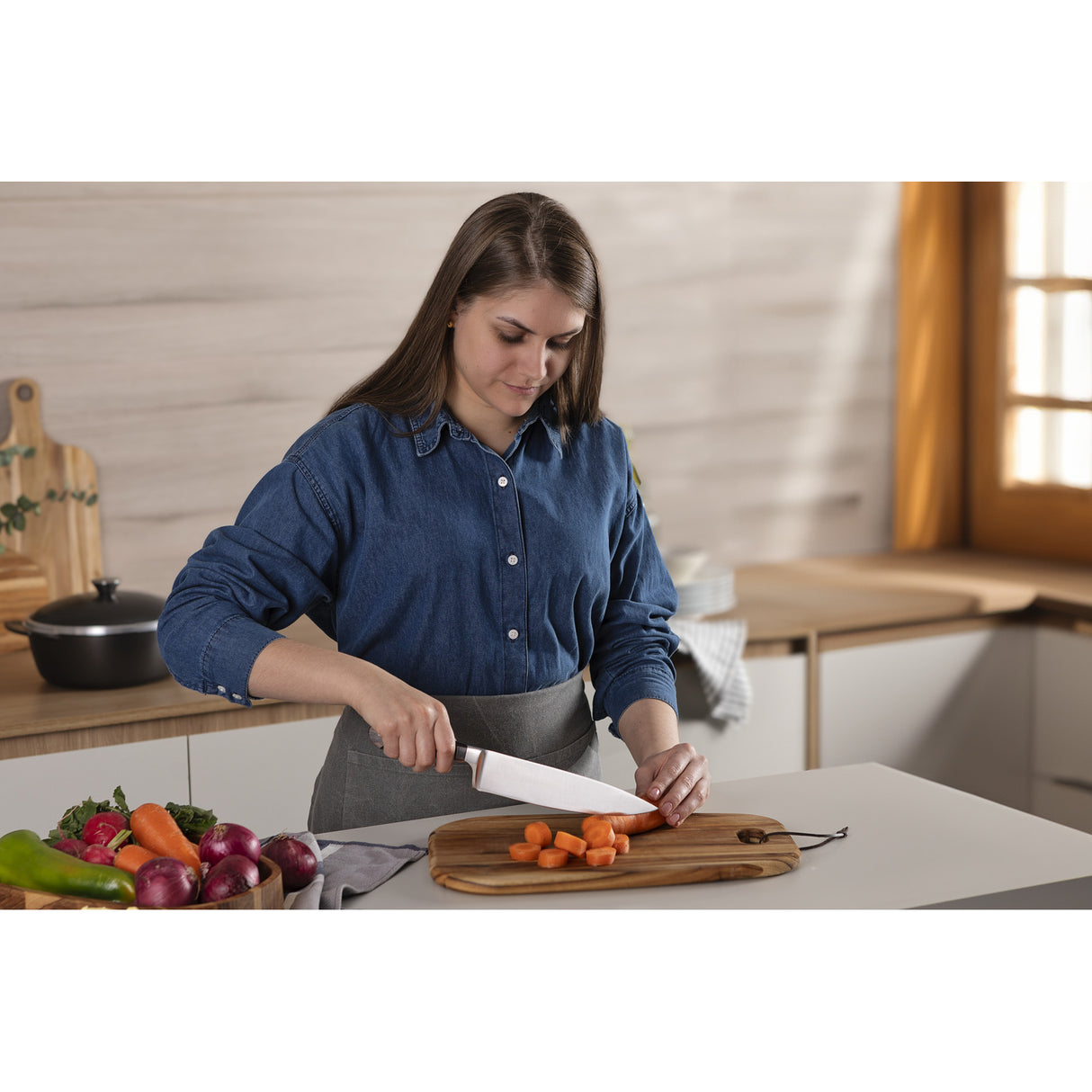 8 colių virėjo peilis, pagamintas iš šimtmečio medienos