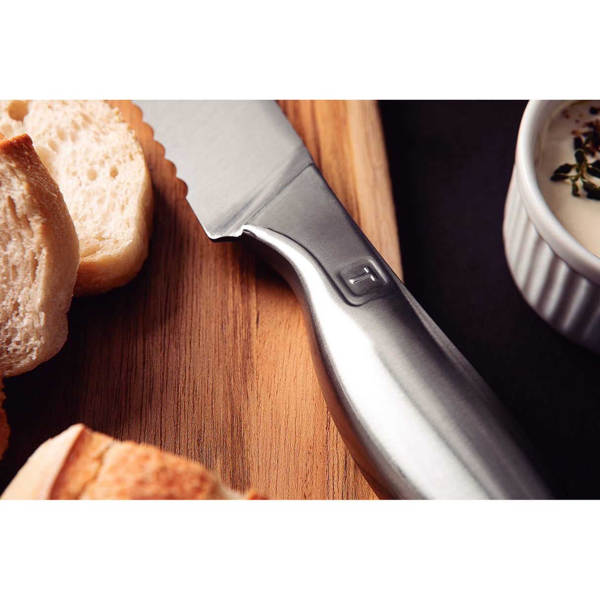 8 BREAD KNIFE SUBLIME